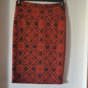 LULAROE Women's Beautiful Skirt, Size Medium